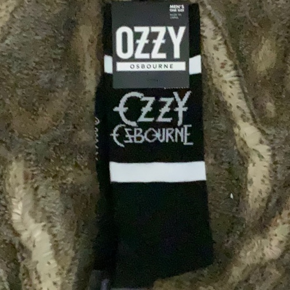 Nwt men’s Ozzy Osbourne crew socks
